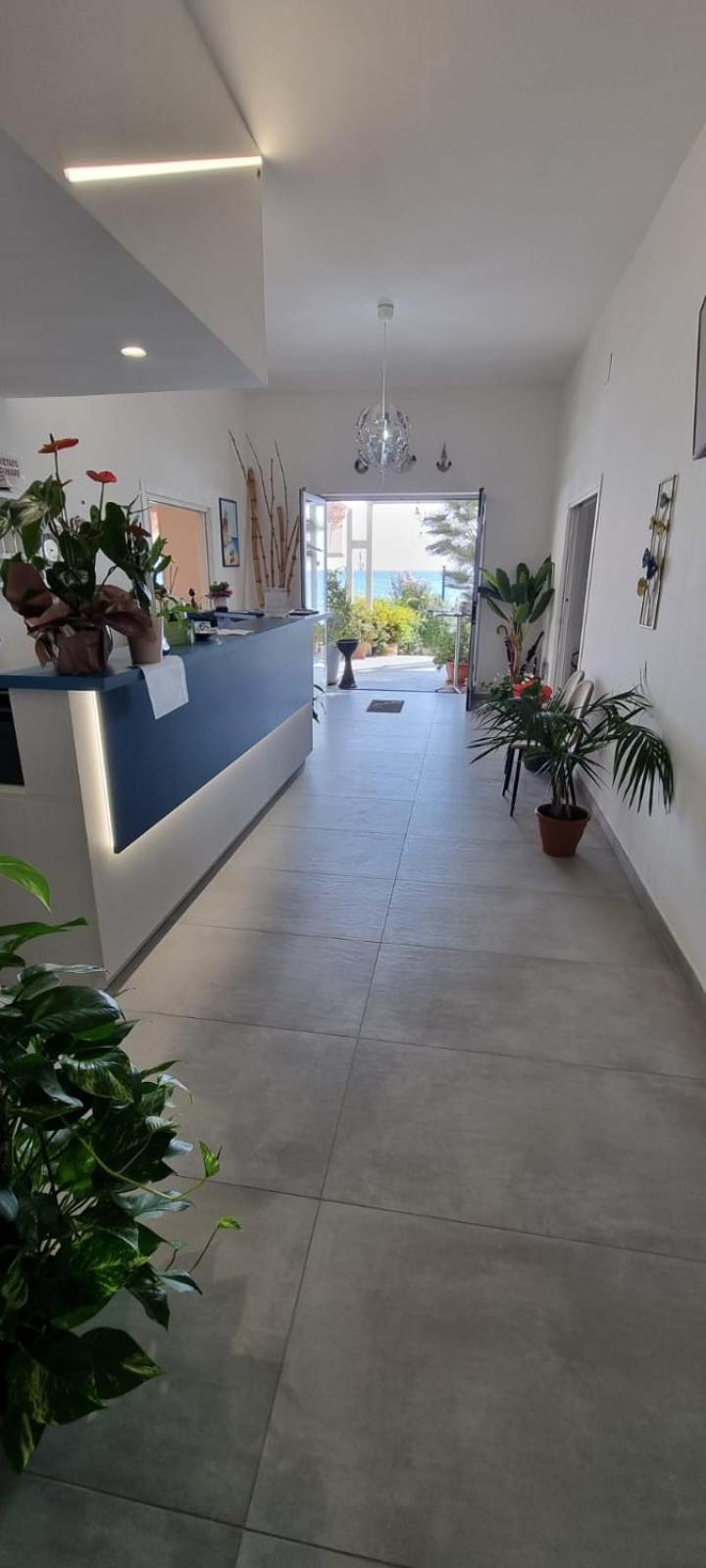 Hotel Ristorante Mareblu Amantea Extérieur photo