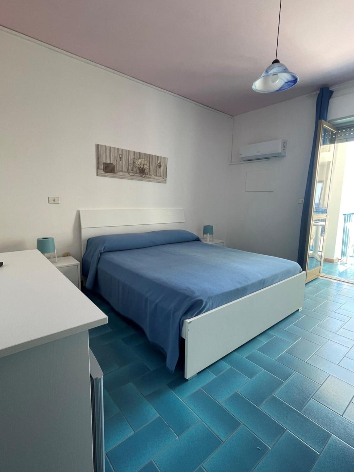 Hotel Ristorante Mareblu Amantea Extérieur photo
